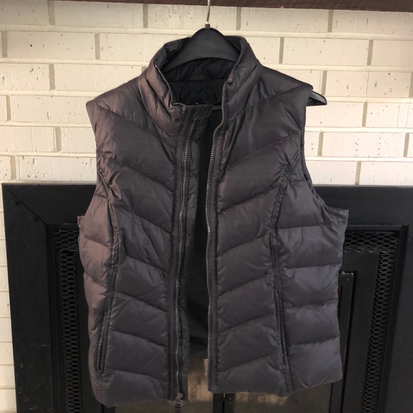 Prana Jackets & Blazers - Prana XL Charcoal Puffer Vest